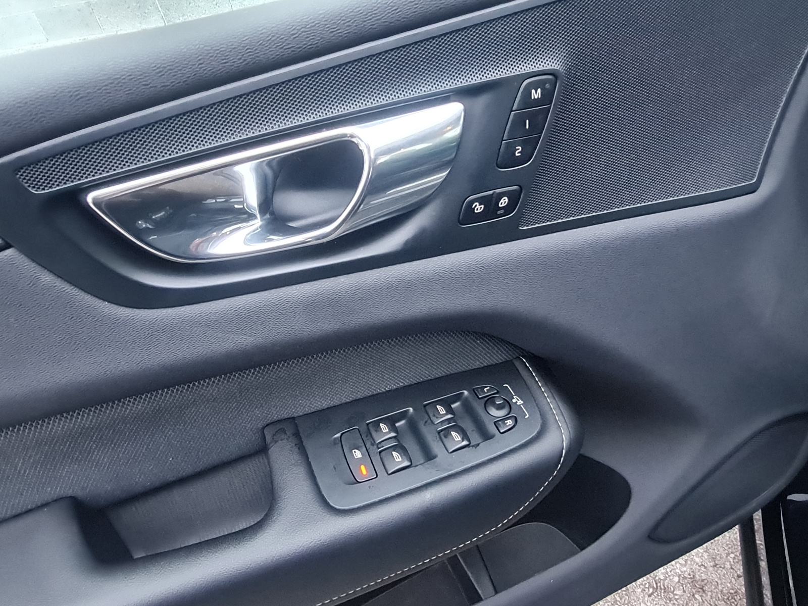 Volvo XC60 T8 AWD Twin Engine R-Design