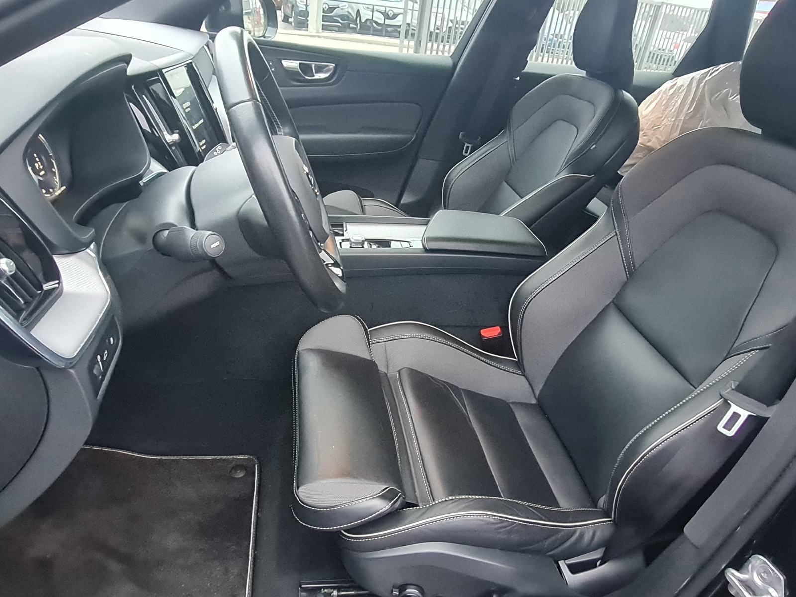 Volvo XC60 T8 AWD Twin Engine R-Design