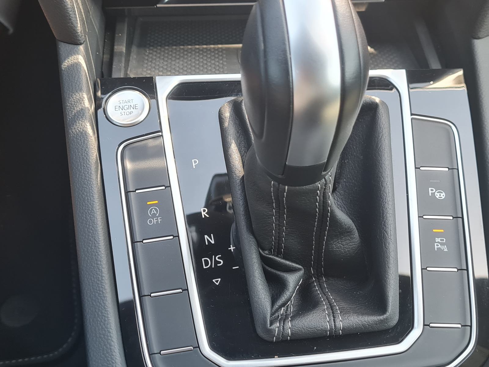 Volkswagen Arteon 2,0 TDI BMT R-Line