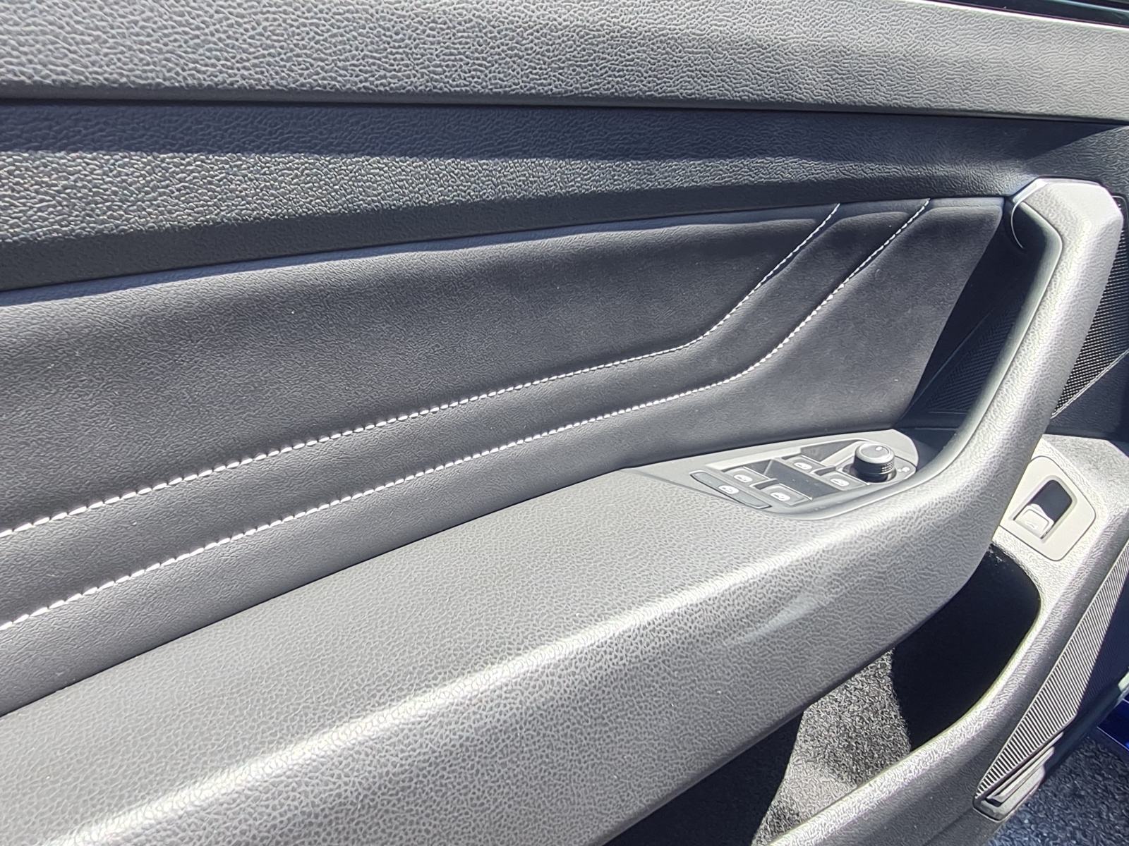 Volkswagen Arteon 2,0 TDI BMT R-Line