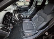 Porsche Cayenne 3.0 V6 Diesel Sport Dynamic