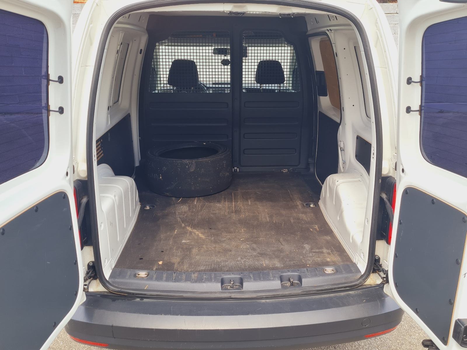 VW Caddy 2.0TDI N1 –2019.g