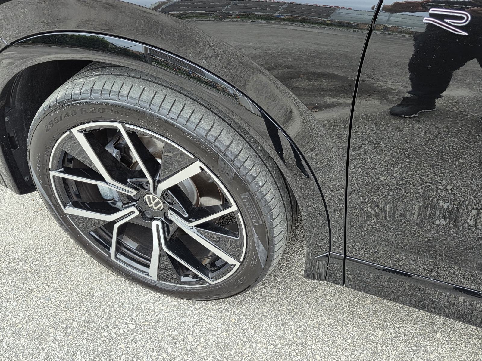 Volkswagen Tiguan 2.0TDI DSG R-Line 4JOY