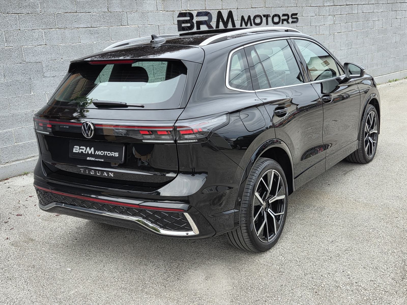 Volkswagen Tiguan 2.0TDI DSG R-Line 4JOY