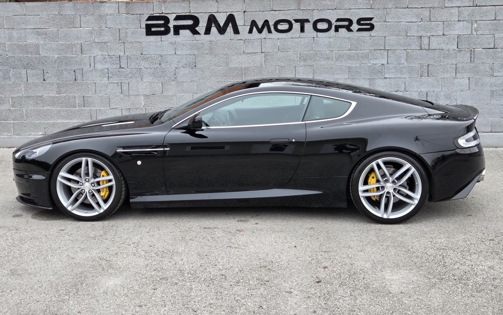 Aston Martin DB9 6.0 V12 Coupe DBS Edition