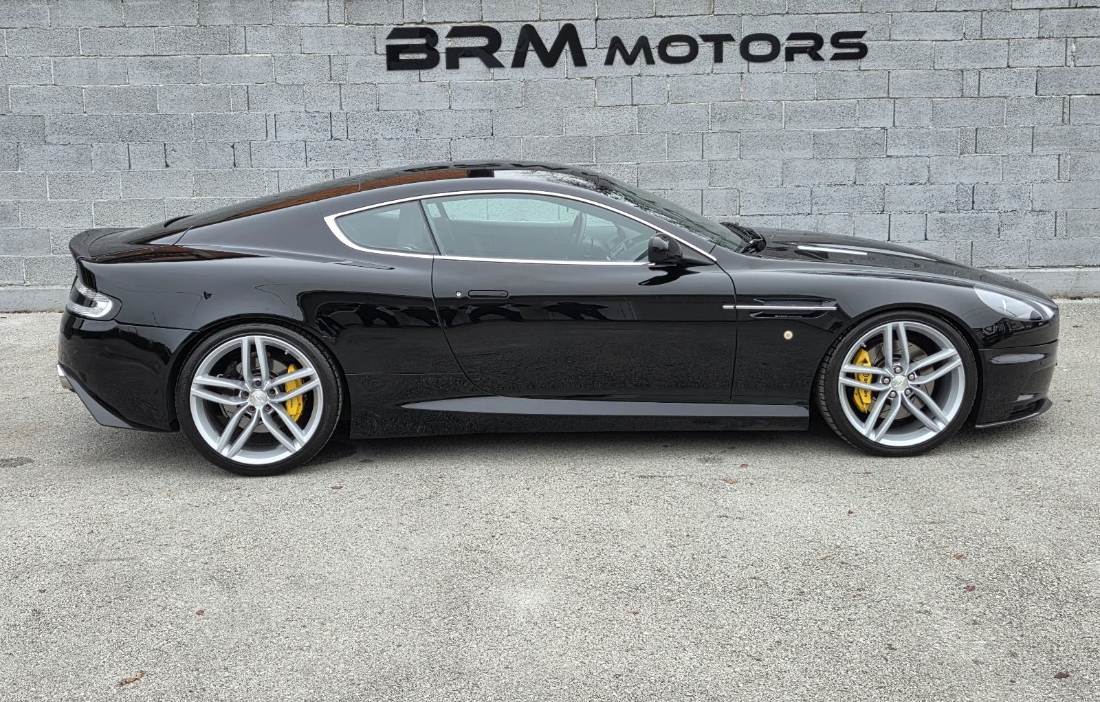Aston Martin DB9 6.0 V12 Coupe DBS Edition