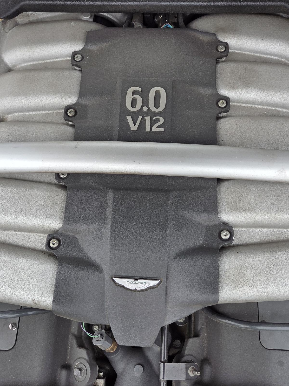 Aston Martin DB9 6.0 V12 Coupe DBS Edition