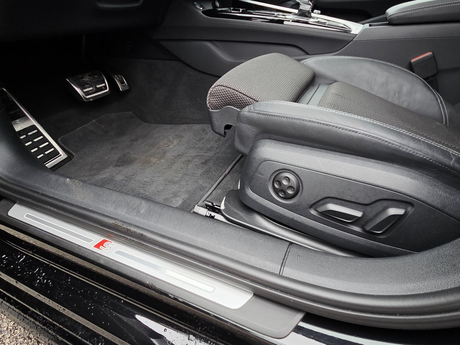 Audi A4 40TDI Quattro 3xS-line S-tronic