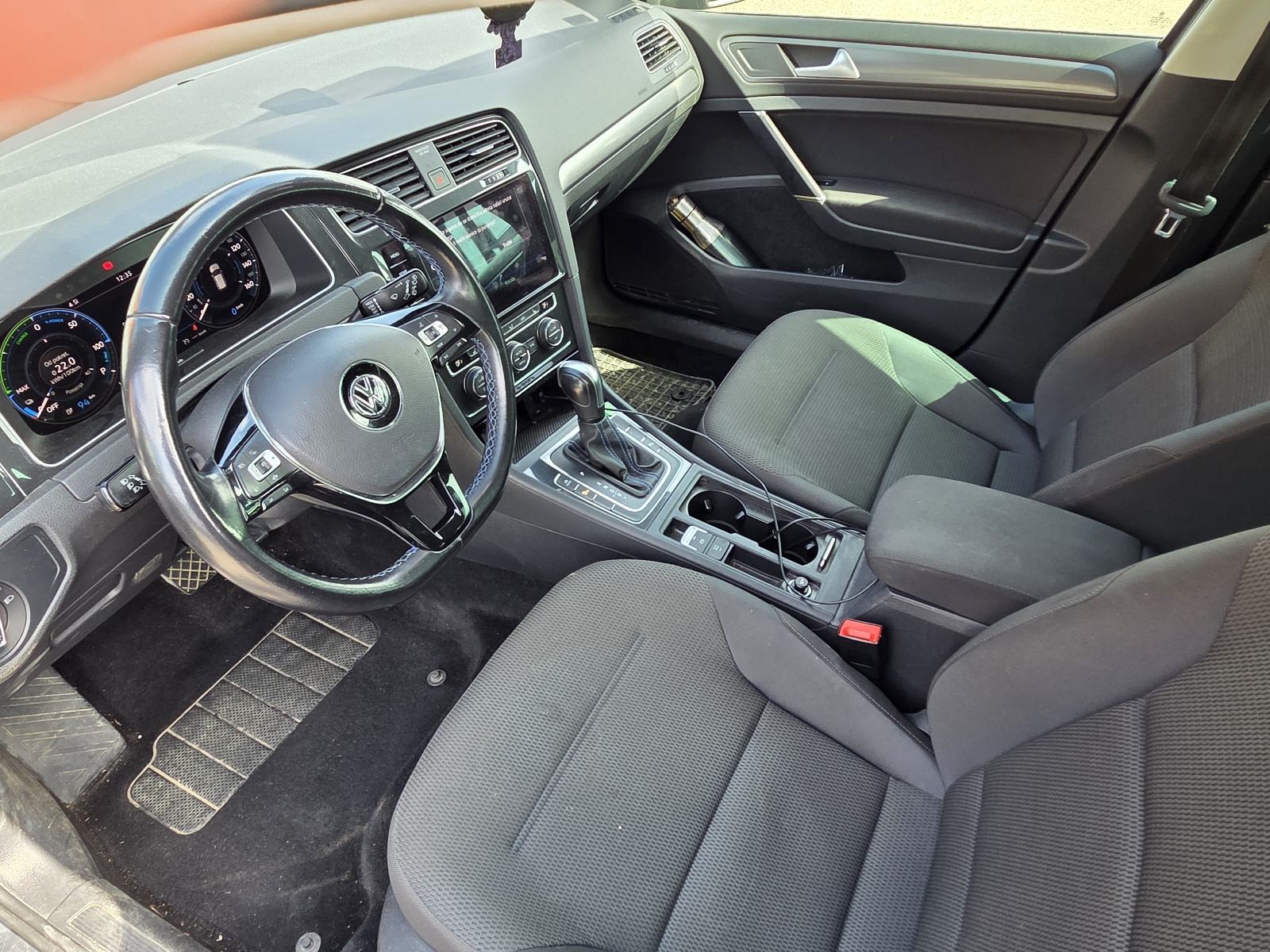 VW Golf 7.5 eGolf DSG