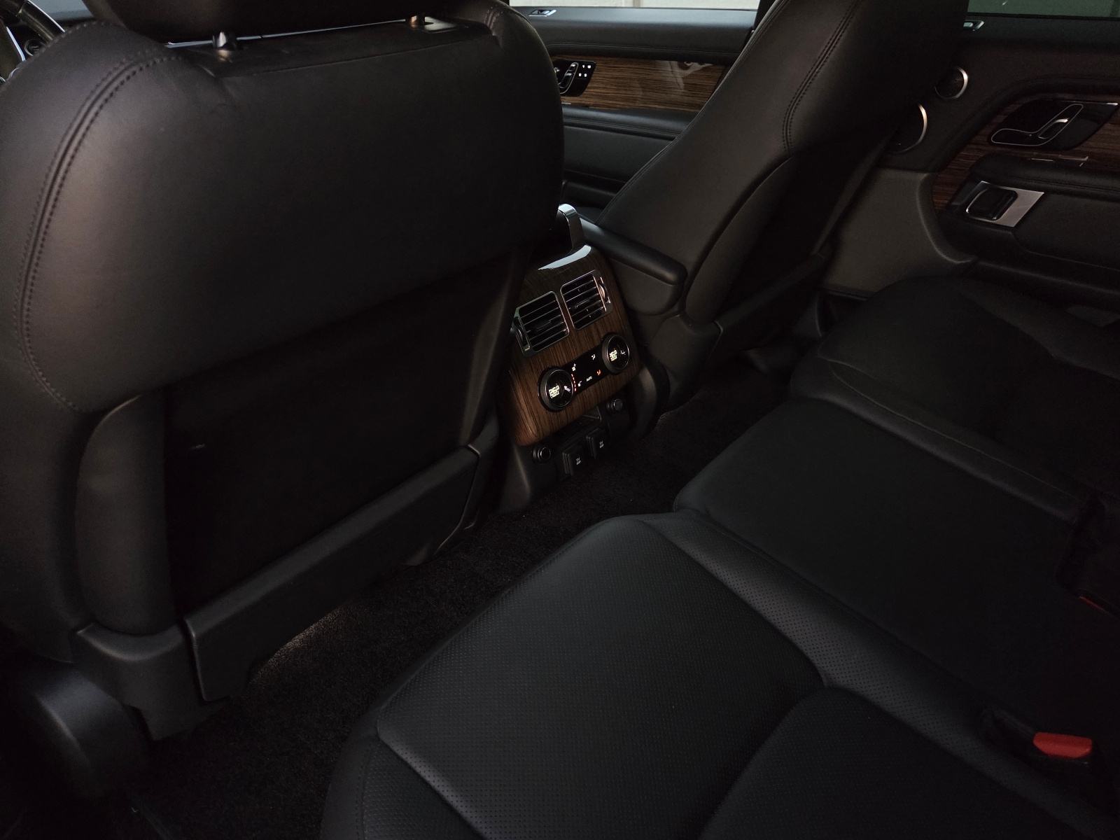 Range Rover VOGUE P400e PHEV