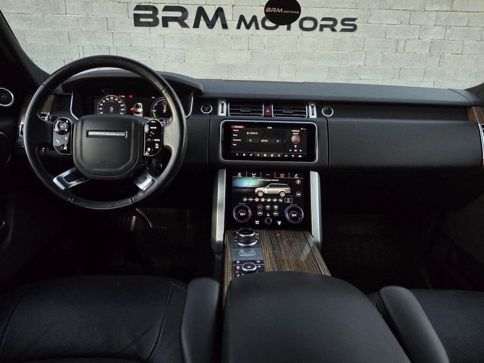 Range Rover VOGUE P400e PHEV