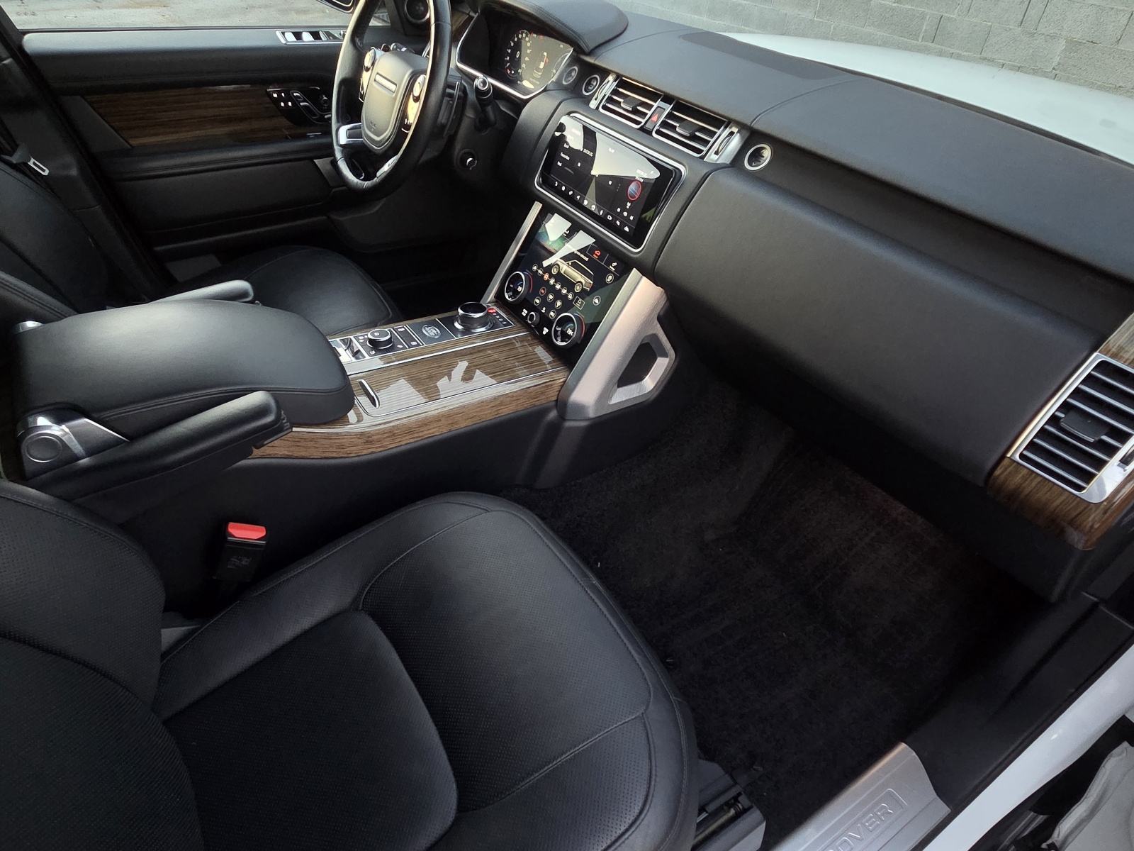 Range Rover VOGUE P400e PHEV