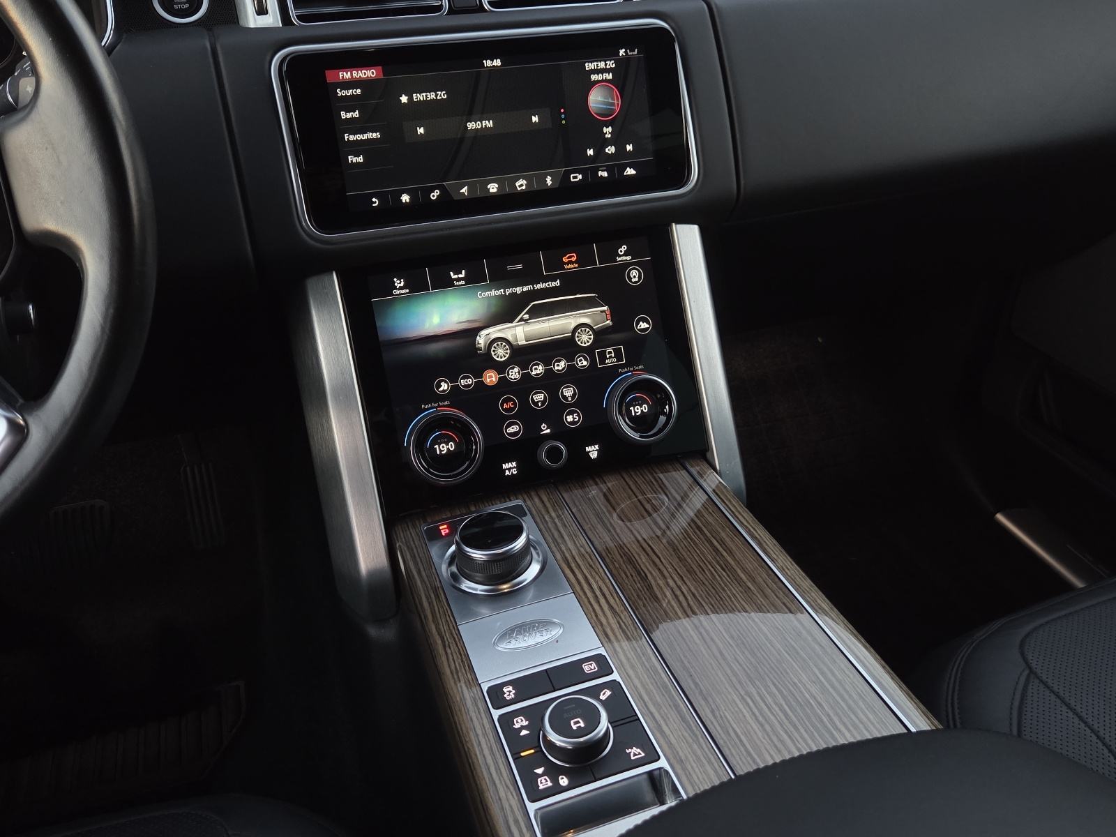 Range Rover VOGUE P400e PHEV