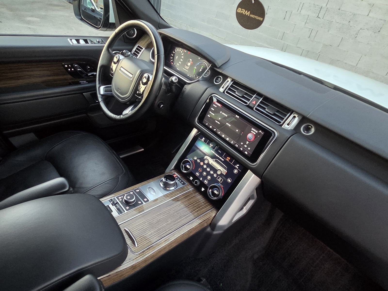 Range Rover VOGUE P400e PHEV
