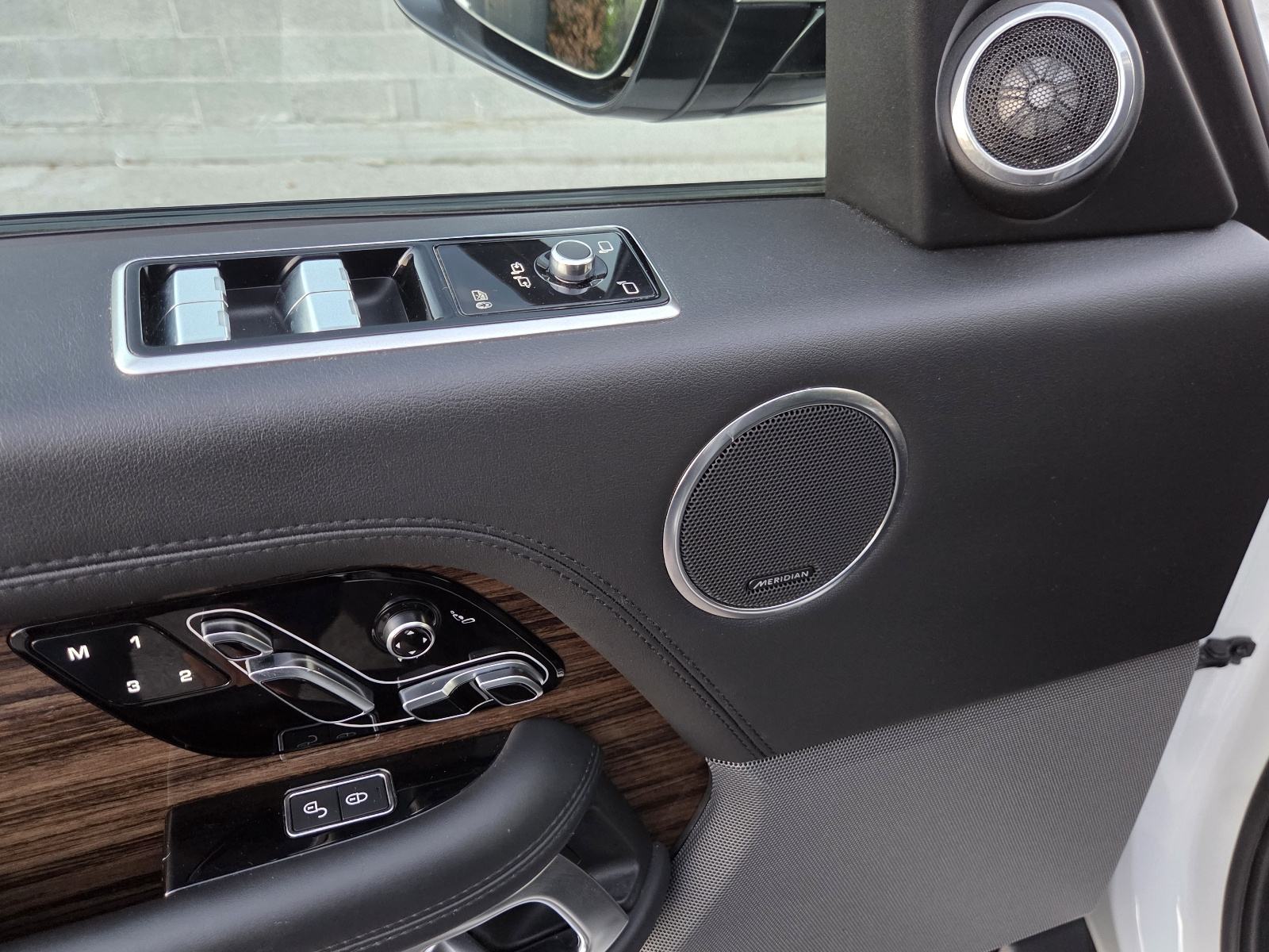 Range Rover VOGUE P400e PHEV