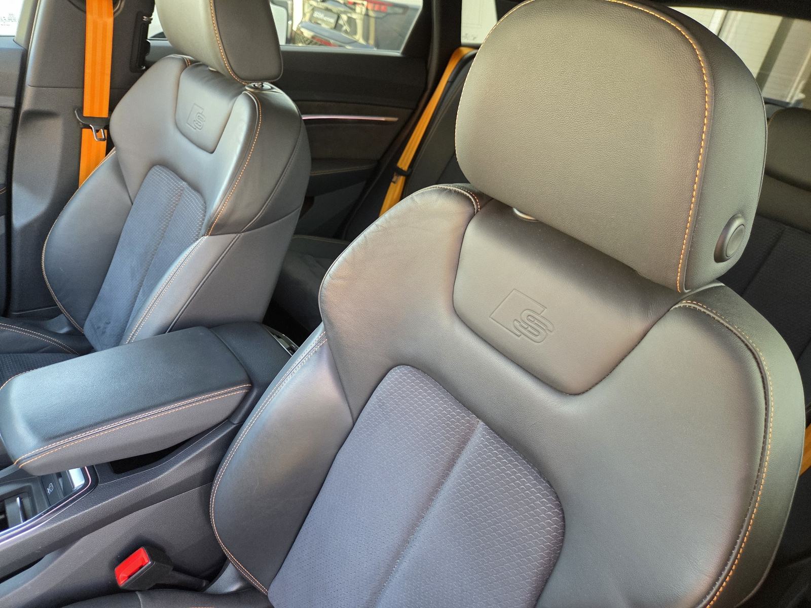 Audi Q8 e-tron 55 Quattro 2x S-Line – Orange Black edition