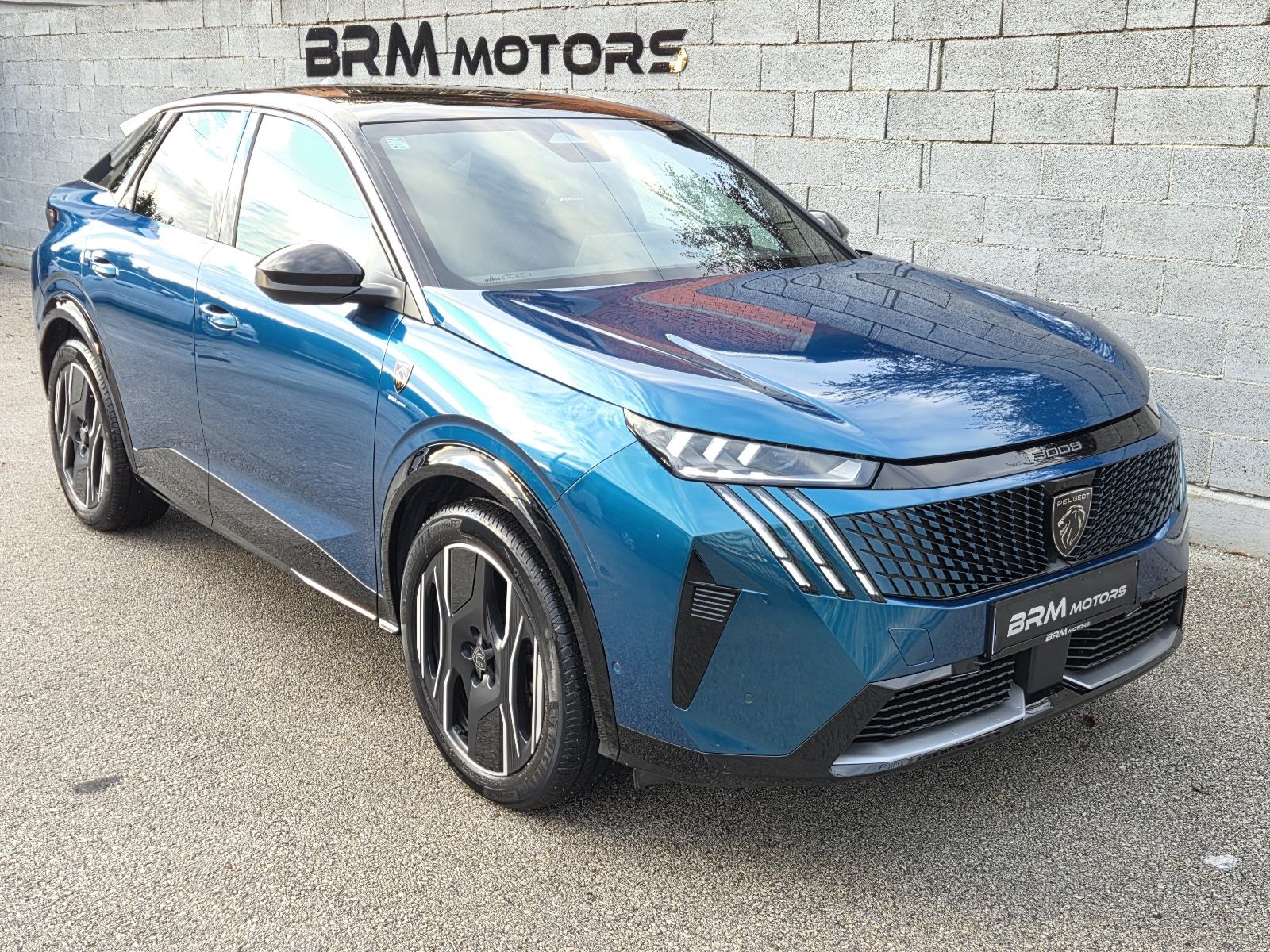 Peugeot e-3008 GT 210ks 73 kWh