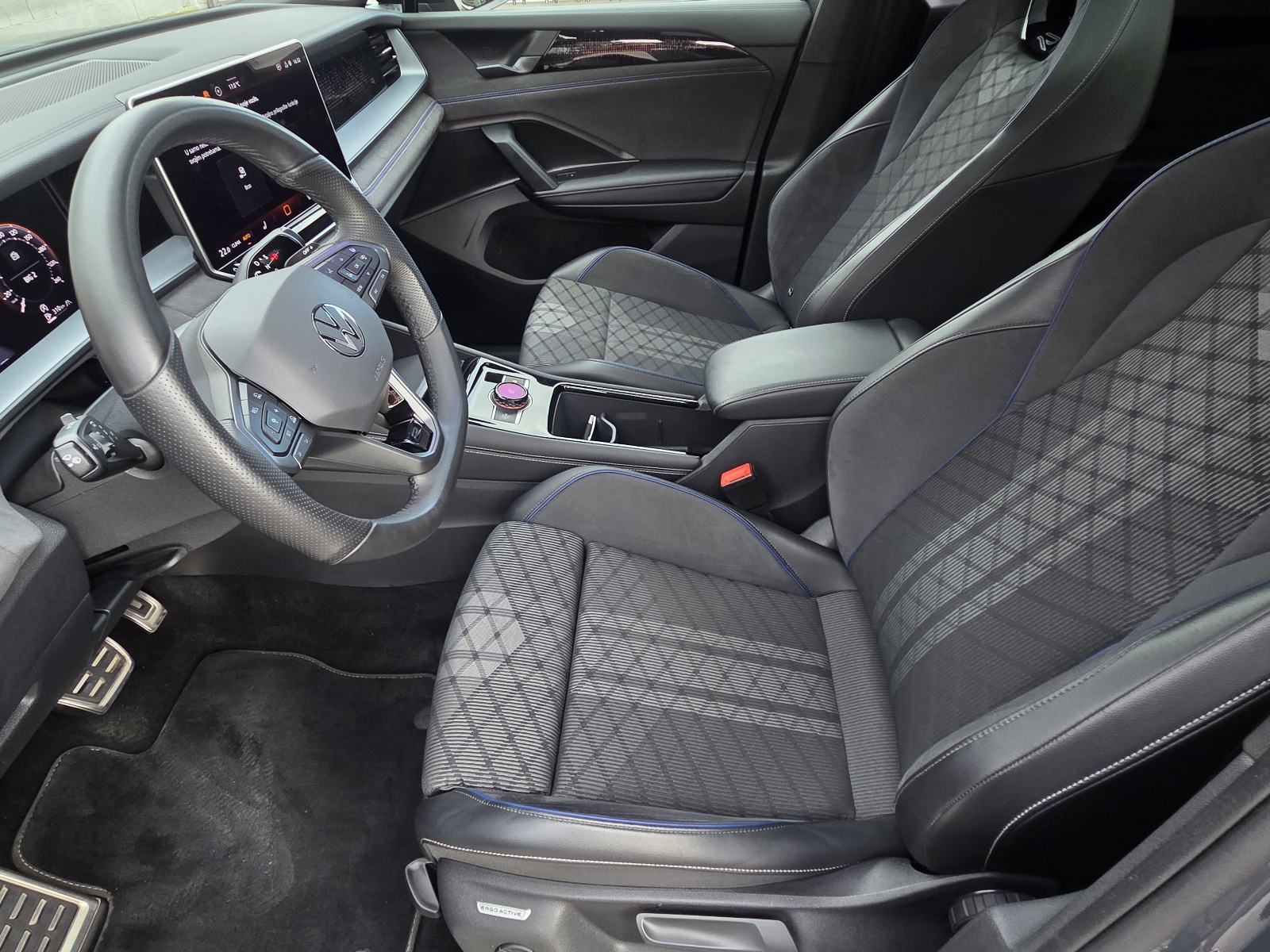VW Tayron 2.0 TDI R-Line Plus 4×4 DSG